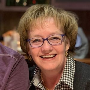 Meet your Posher, Julie